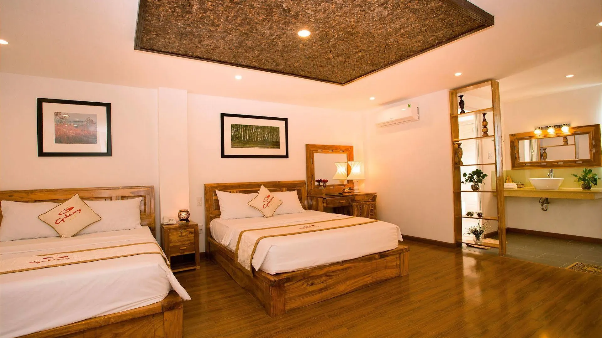 Rex Hotel & Apartment Nha Trang 3*,  Vietnam