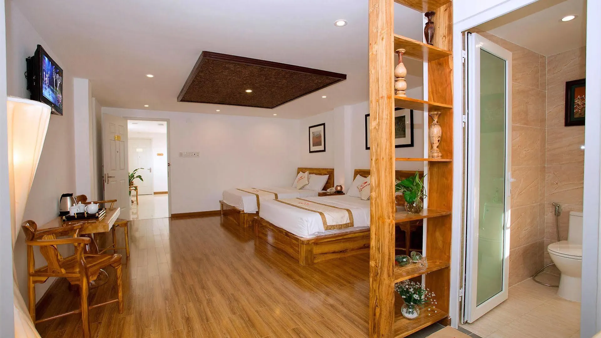 ***  Rex Hotel & Apartment Nha Trang Vietnam